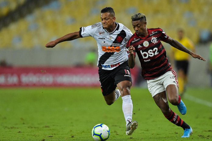 bruno-henrique-e-guarin-durante-partida-entre-flamengo-e-vasco-1573697205900_v2_1920x1278