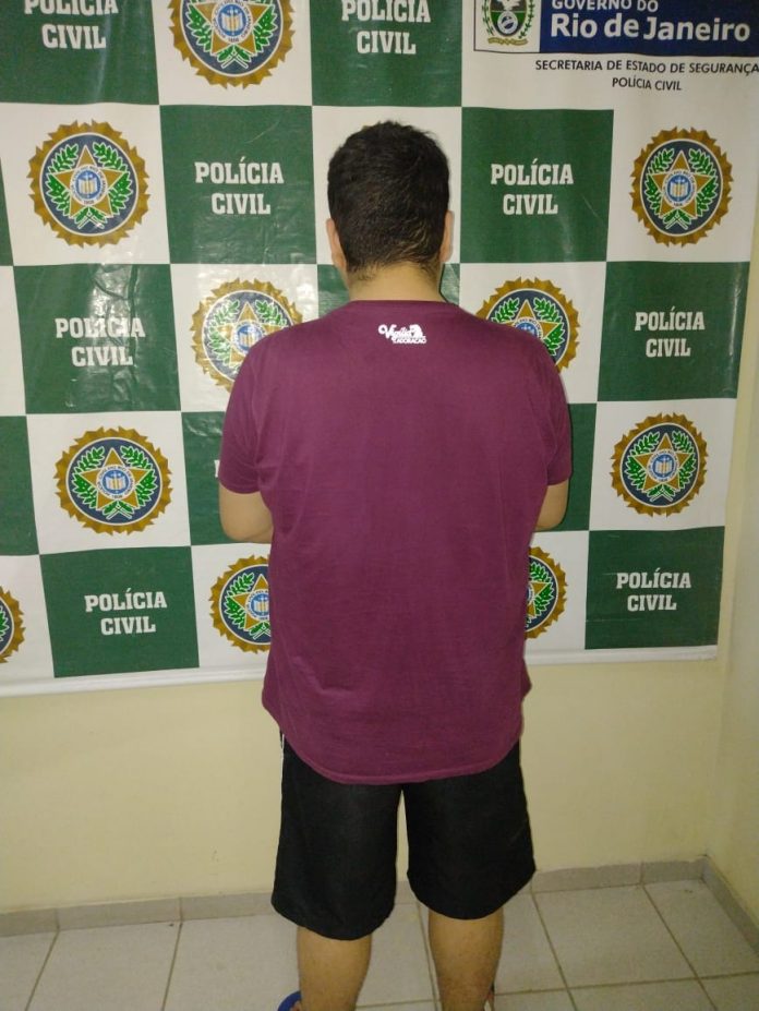 homicida-696x927